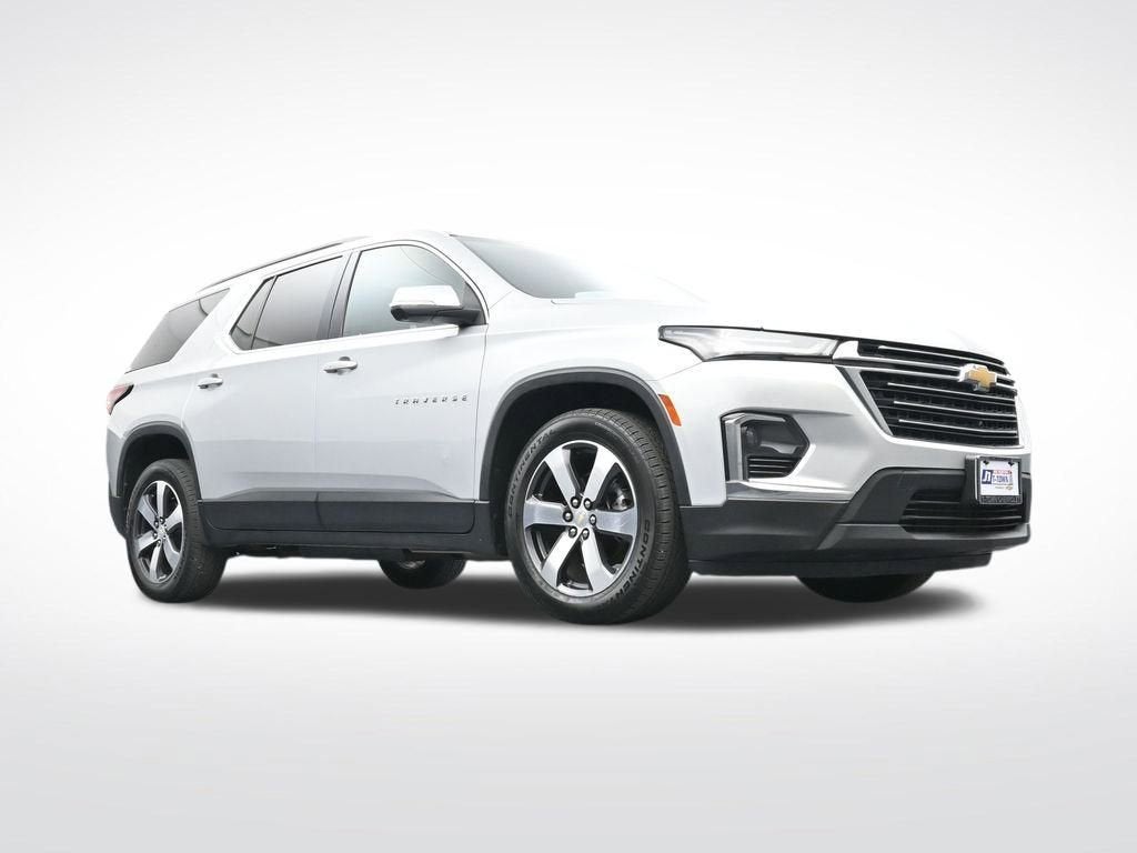 2022 Chevrolet Traverse LT Leather