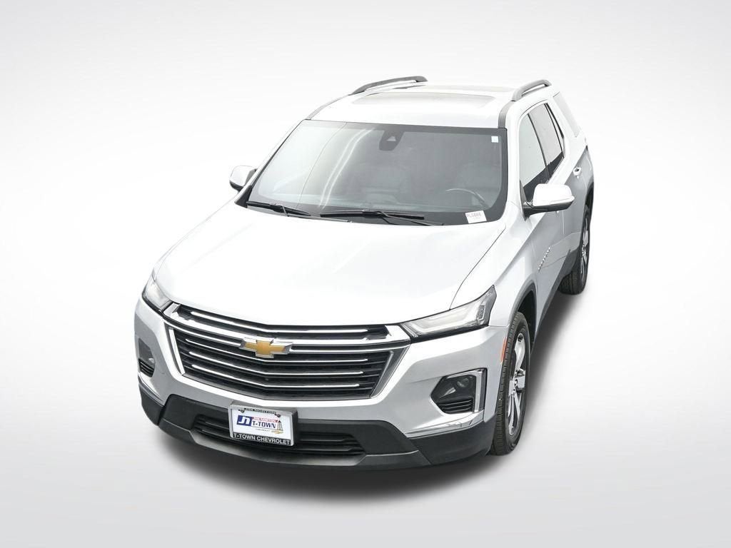 2022 Chevrolet Traverse LT Leather
