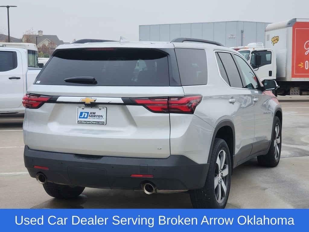 2022 Chevrolet Traverse LT Leather