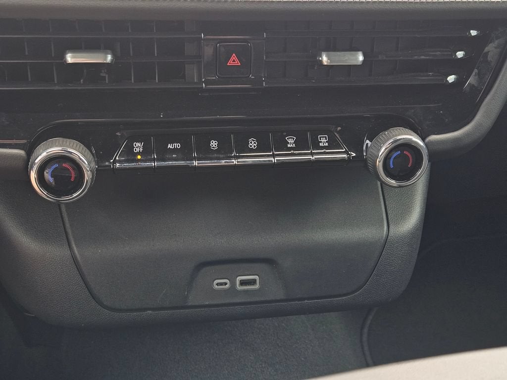 2025 Chevrolet Tahoe LS