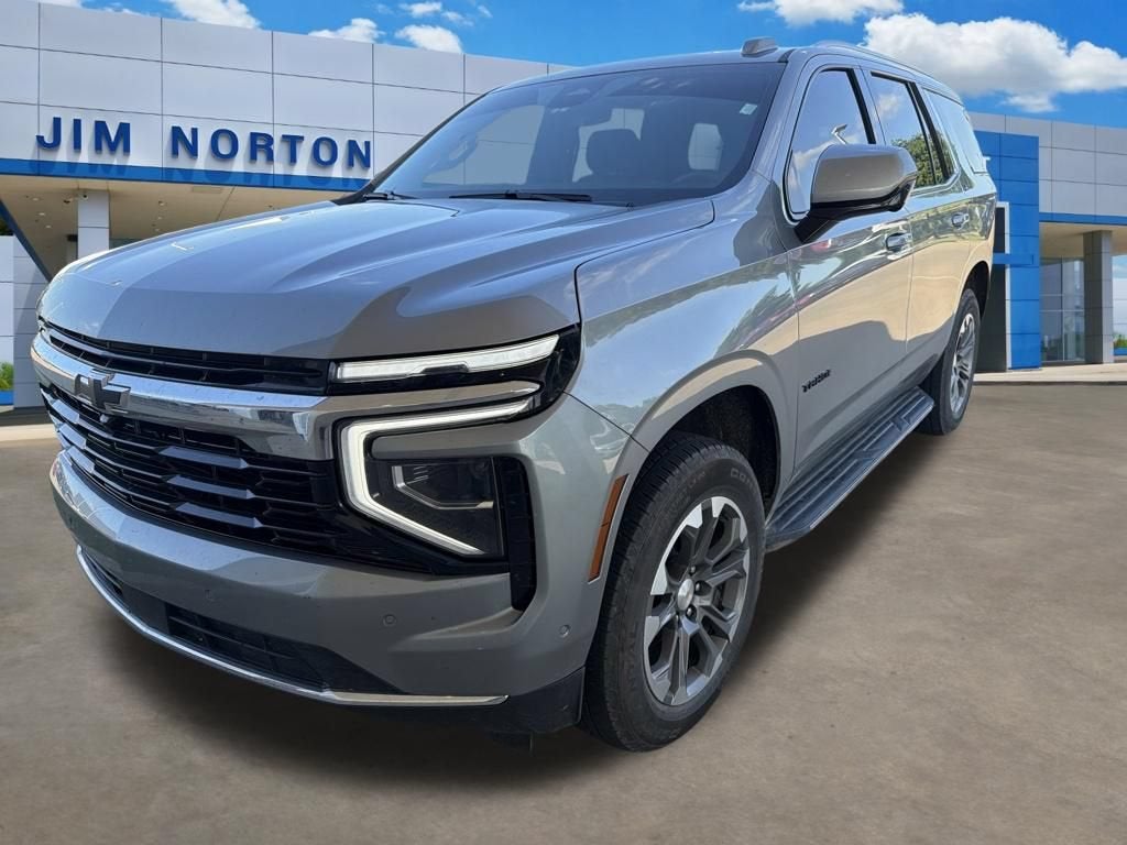 2025 Chevrolet Tahoe LS
