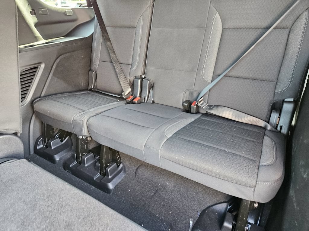 2025 Chevrolet Tahoe LS