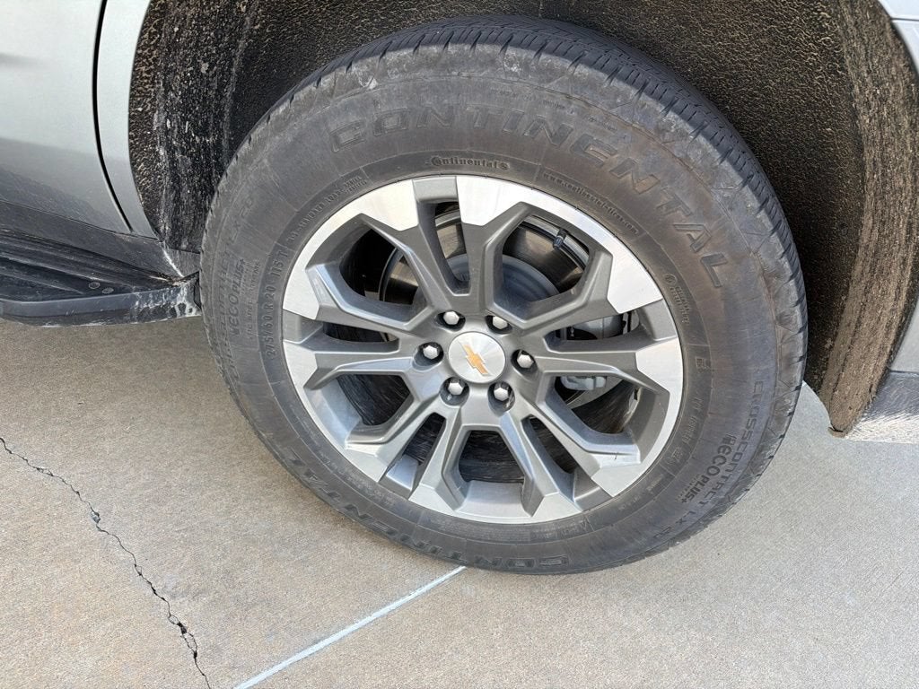 2025 Chevrolet Tahoe LS