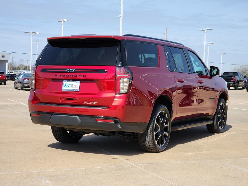 2024 Chevrolet Suburban RST