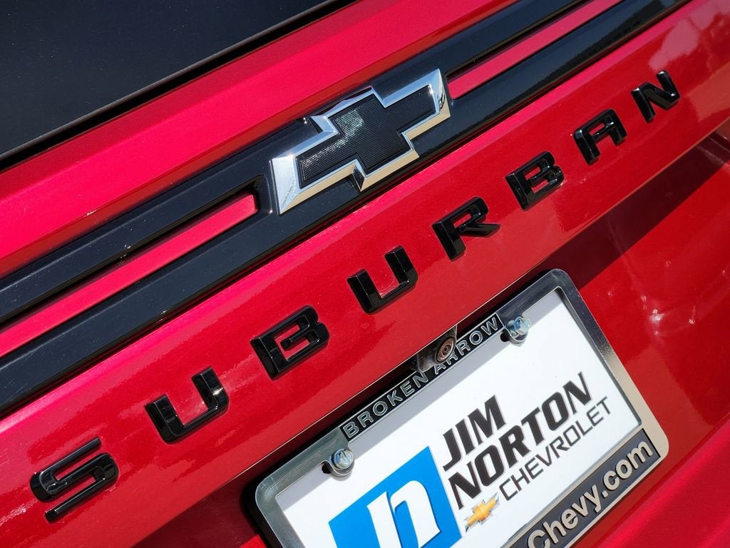 2024 Chevrolet Suburban RST