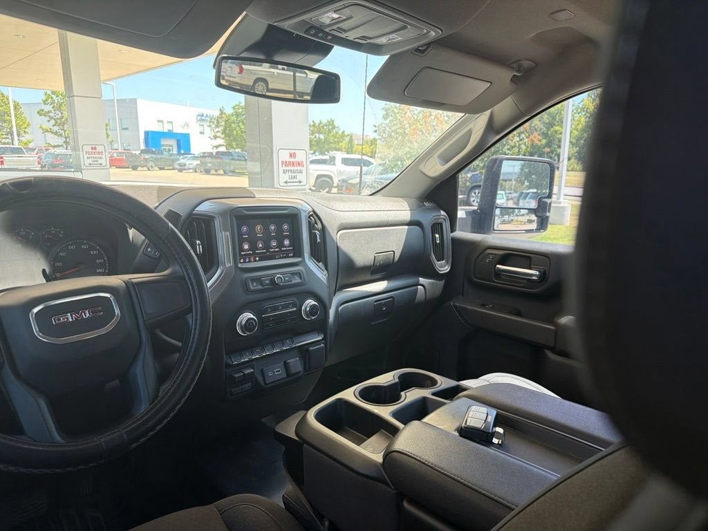 2024 GMC Sierra 2500 HD Pro