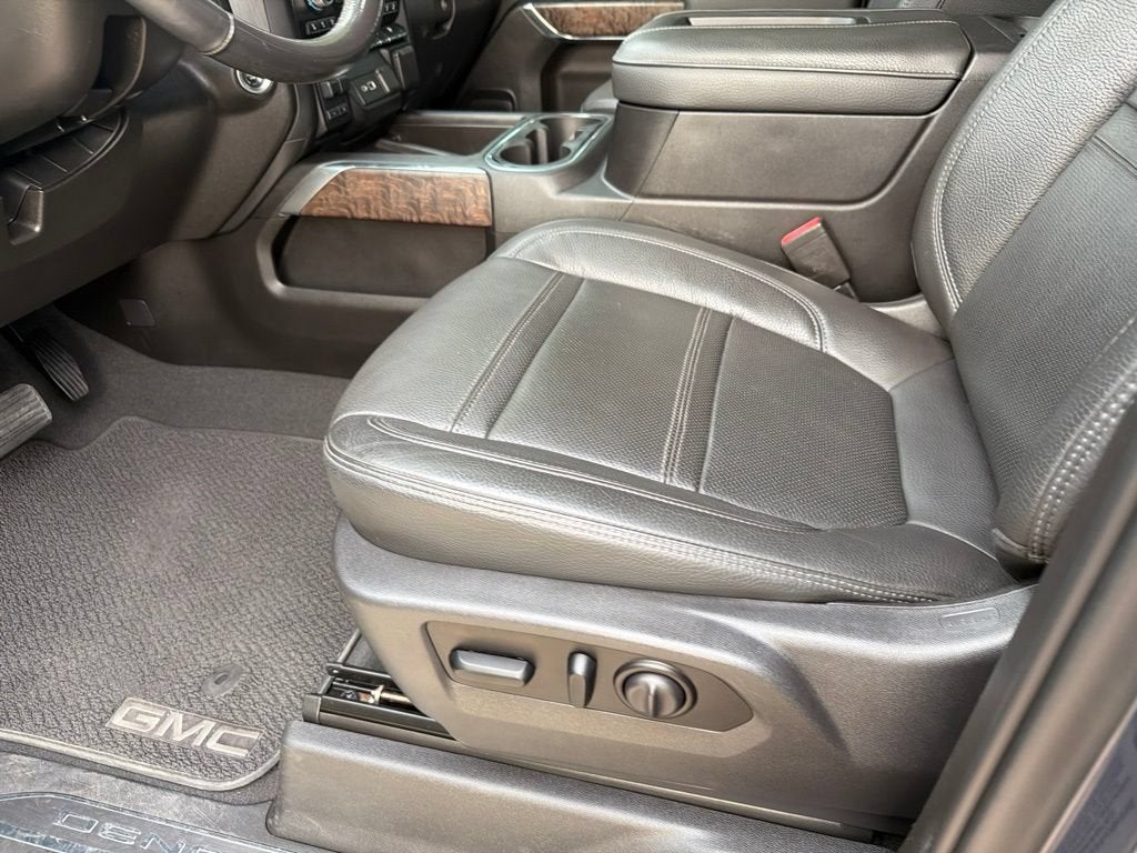 2022 GMC Sierra 3500 HD Denali DRW