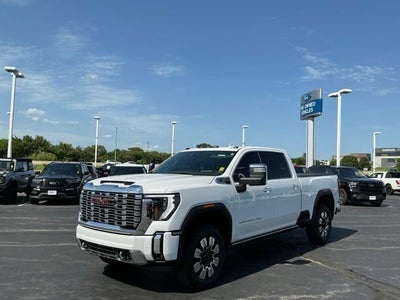 2025 GMC Sierra 2500 HD Denali