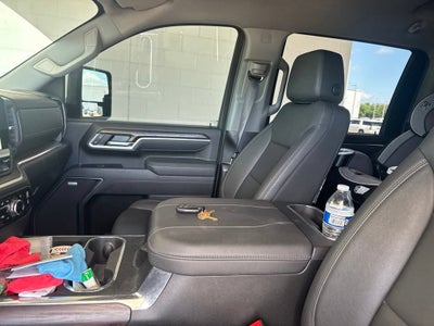2025 GMC Sierra 3500 HD SLT DRW
