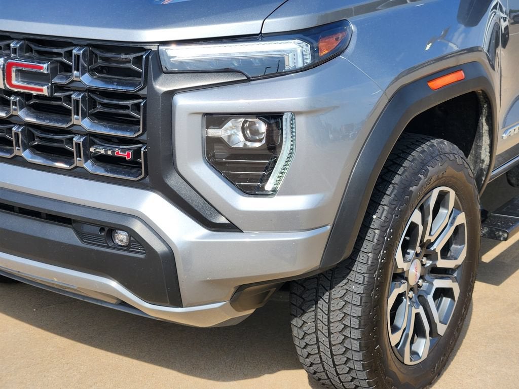 2024 GMC Canyon AT4