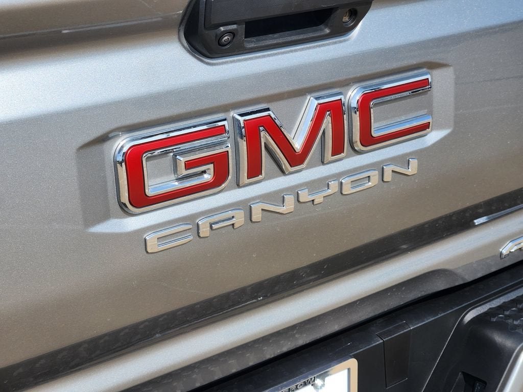 2024 GMC Canyon AT4