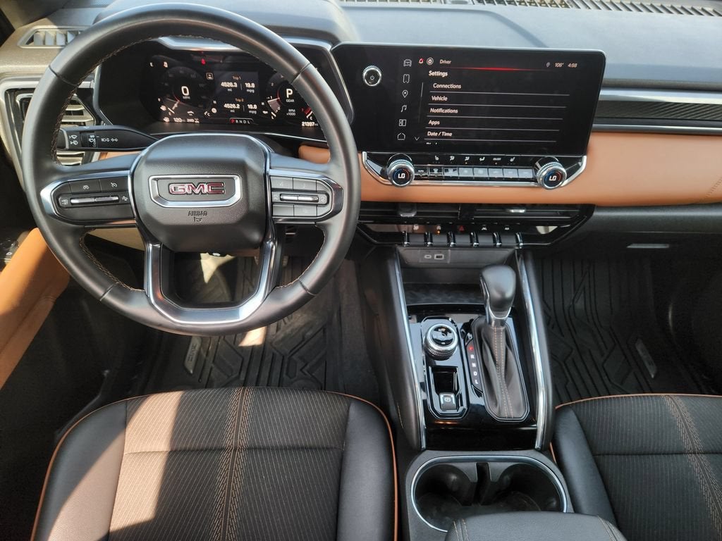 2024 GMC Canyon AT4