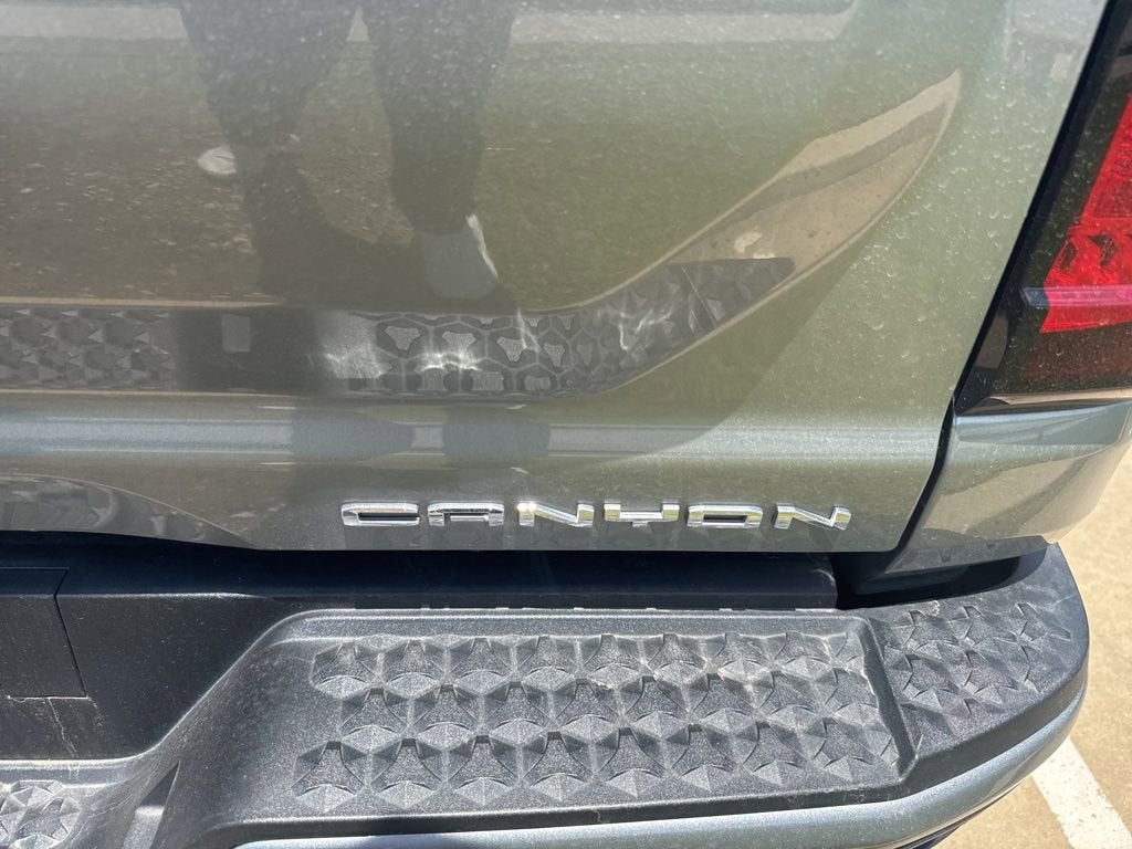 2023 GMC Canyon Denali