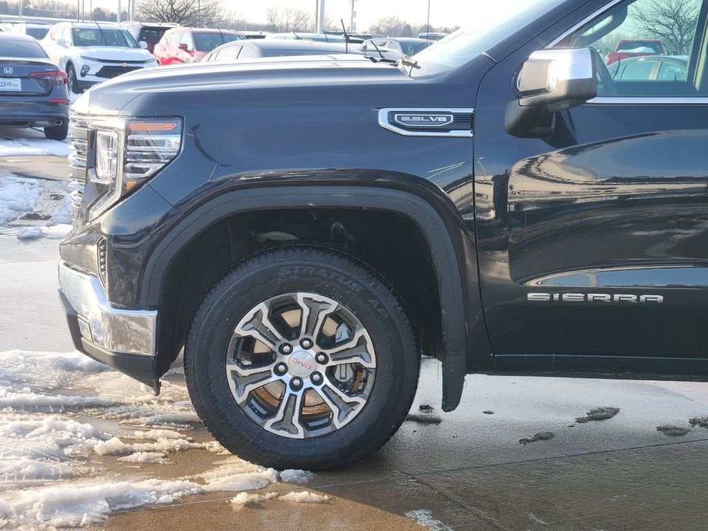 2025 GMC Sierra 1500 SLT