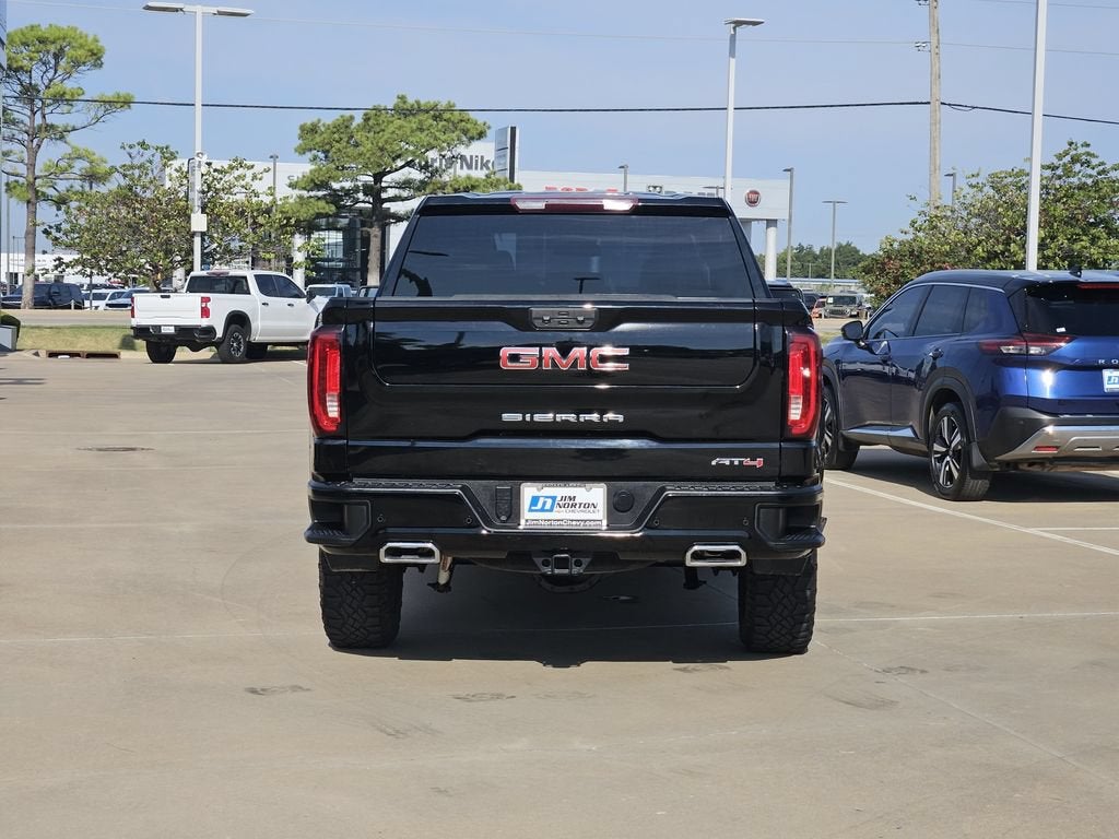 2023 GMC Sierra 1500 AT4