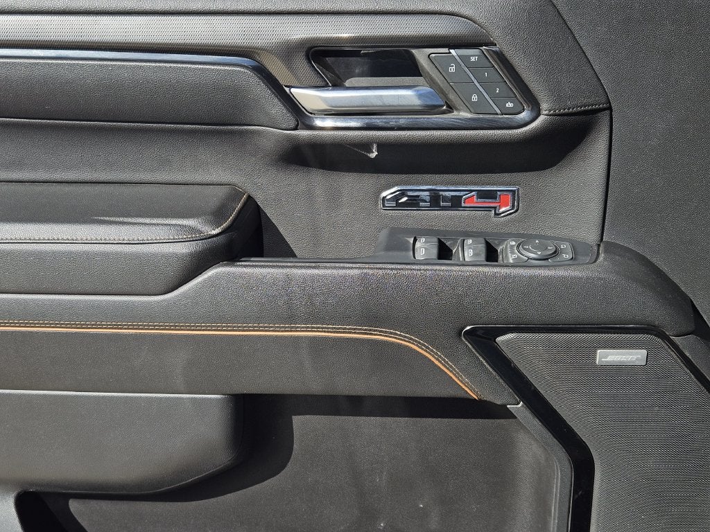 2023 GMC Sierra 1500 AT4