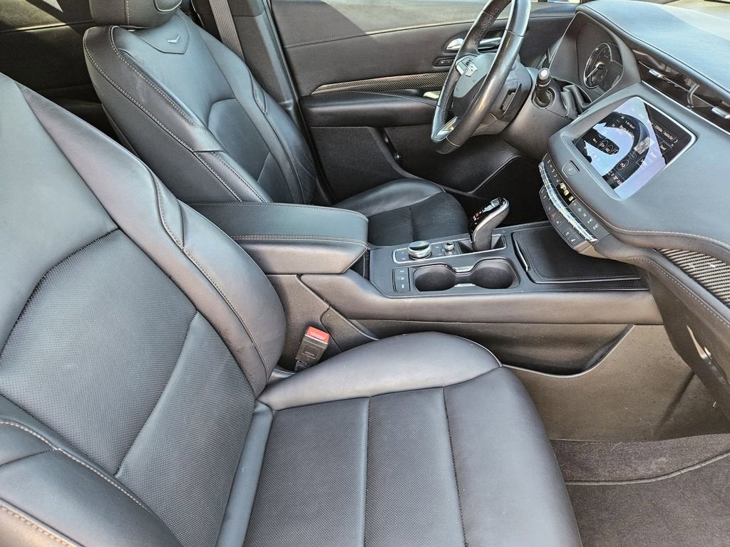 2023 Cadillac XT4 Sport