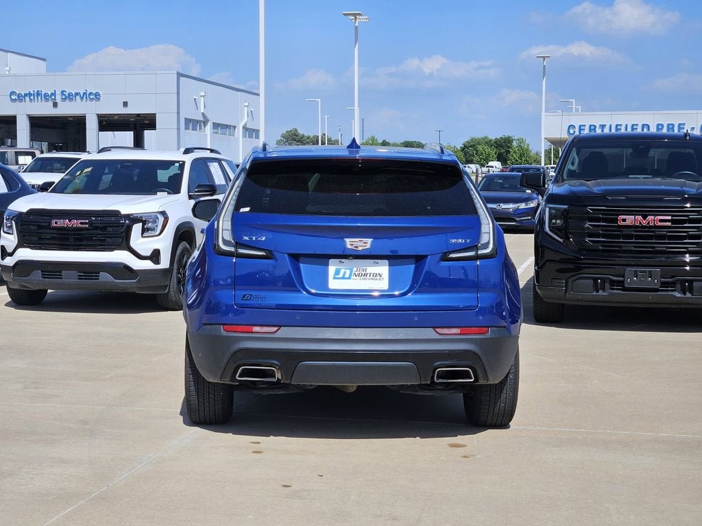 2023 Cadillac XT4 Sport