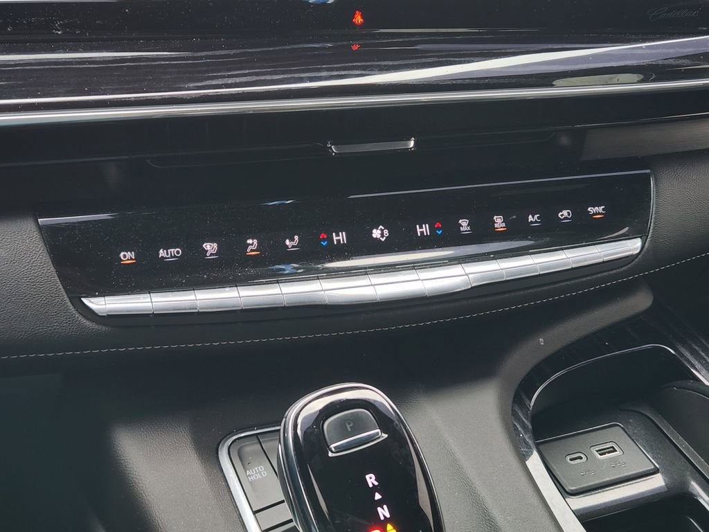 2022 Cadillac Escalade Sport