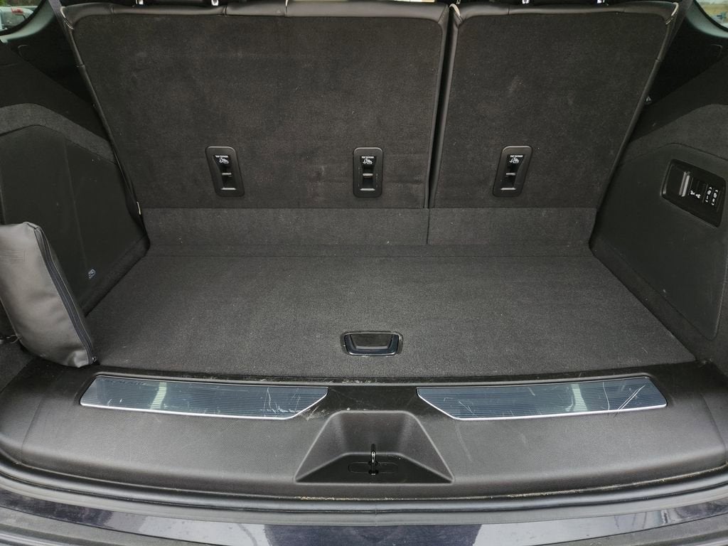 2022 Cadillac Escalade Sport