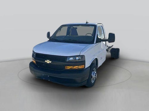 2024 Chevrolet Express Cutaway 4500 2WT