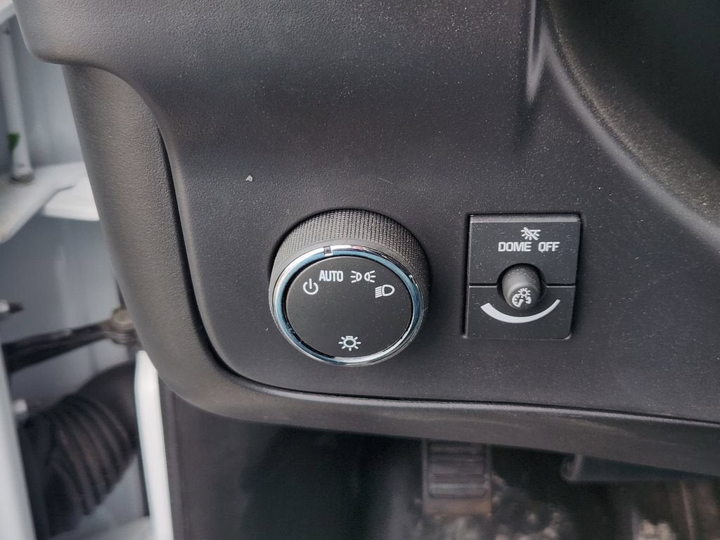 2024 Chevrolet Express Cutaway 4500 2WT