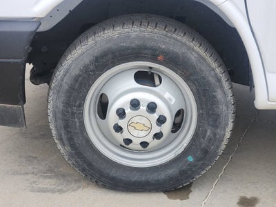2024 Chevrolet Express Cutaway 4500 2WT