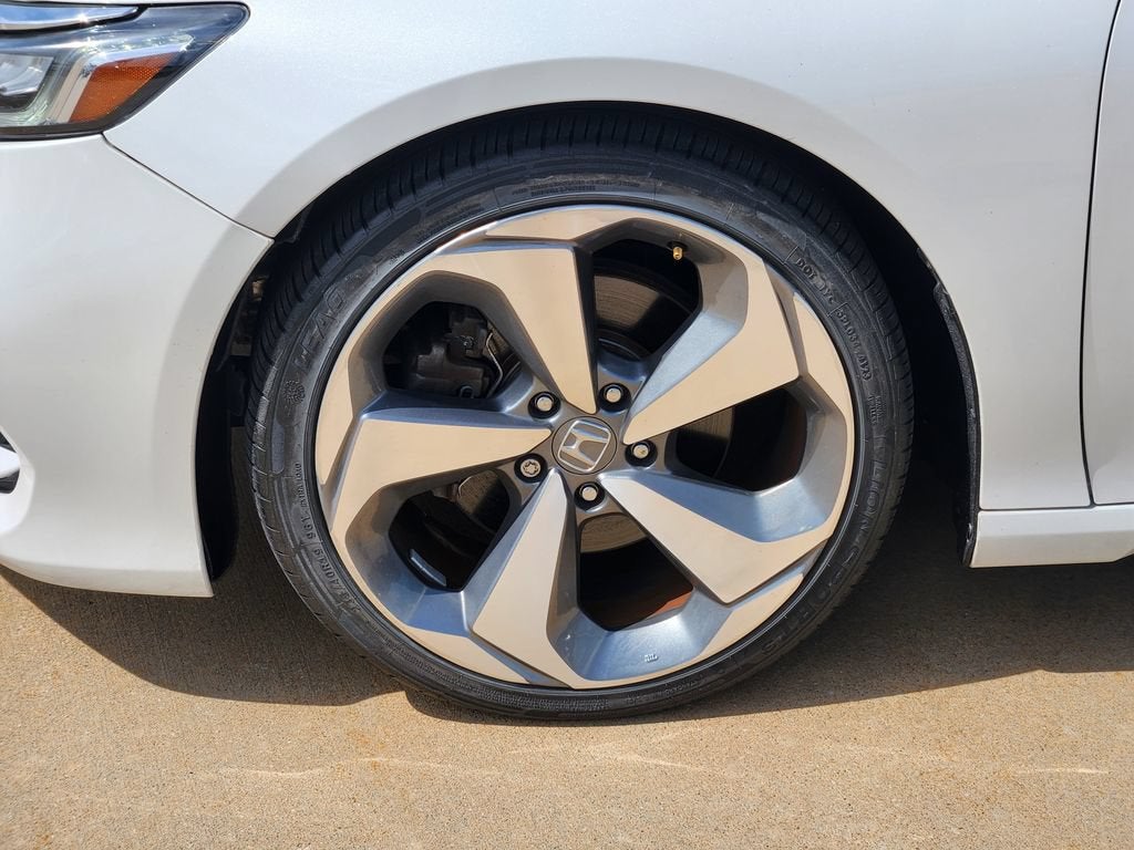 2019 Honda Accord Sedan Touring 2.0T