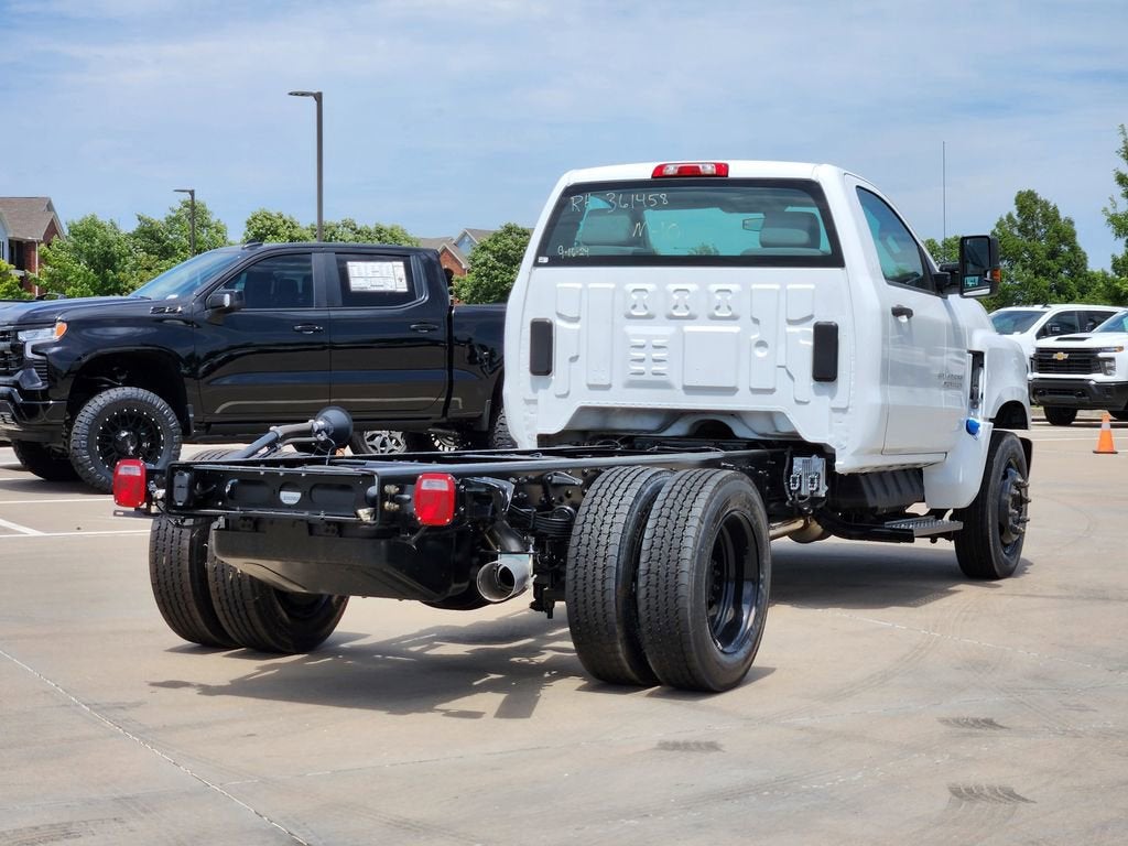 2024 Chevrolet Silverado 4500 HD Work Truck