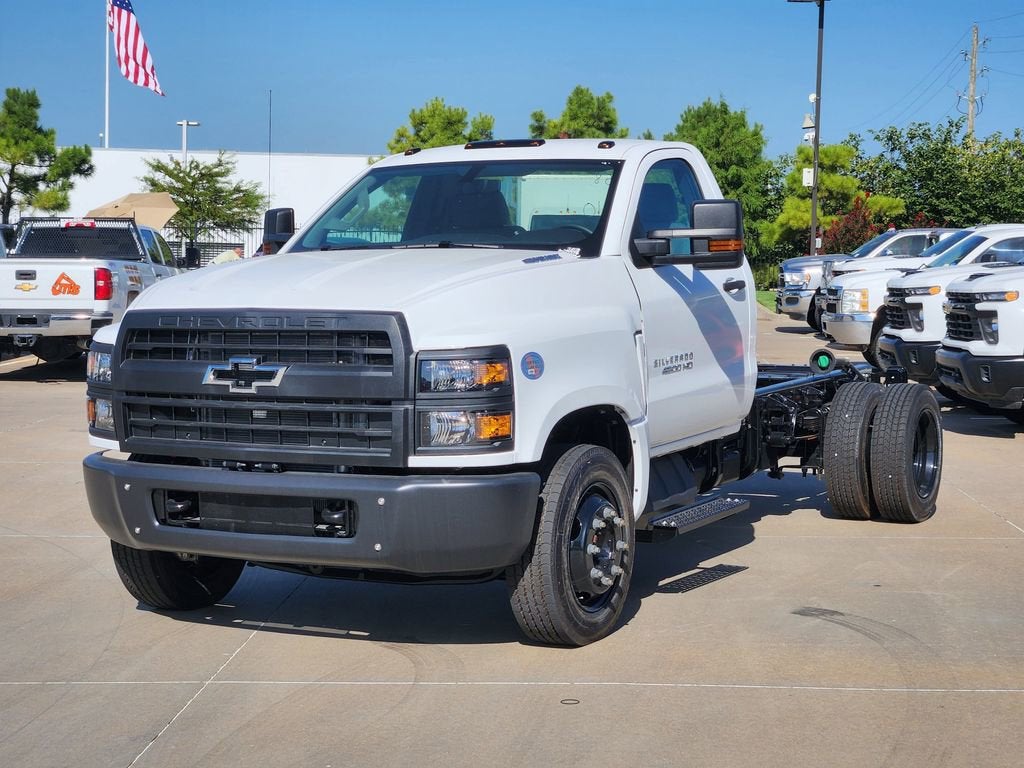 2024 Chevrolet Silverado 4500 HD Work Truck