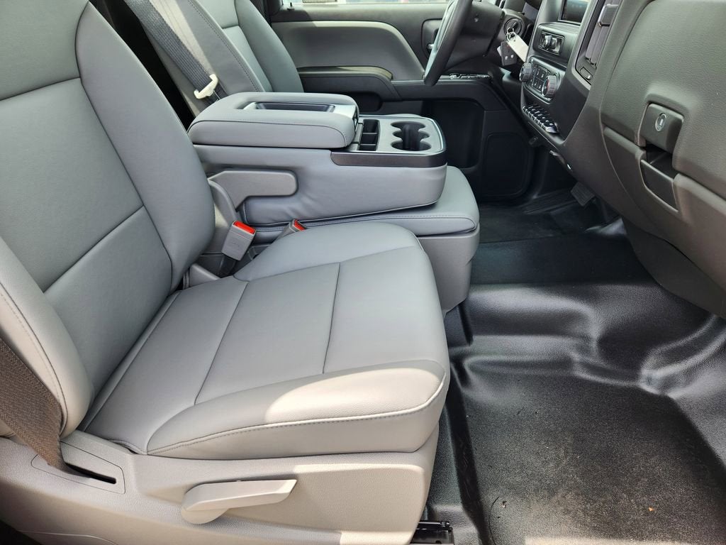 2024 Chevrolet Silverado 4500 HD Work Truck