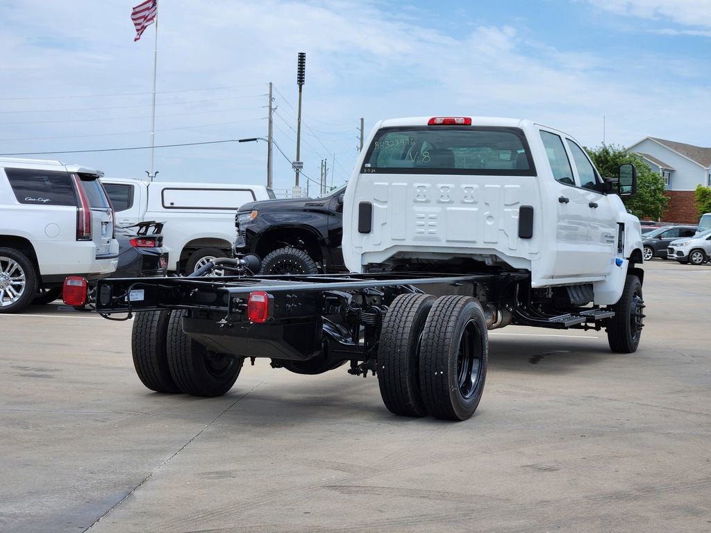 2024 Chevrolet Silverado 5500 HD Work Truck