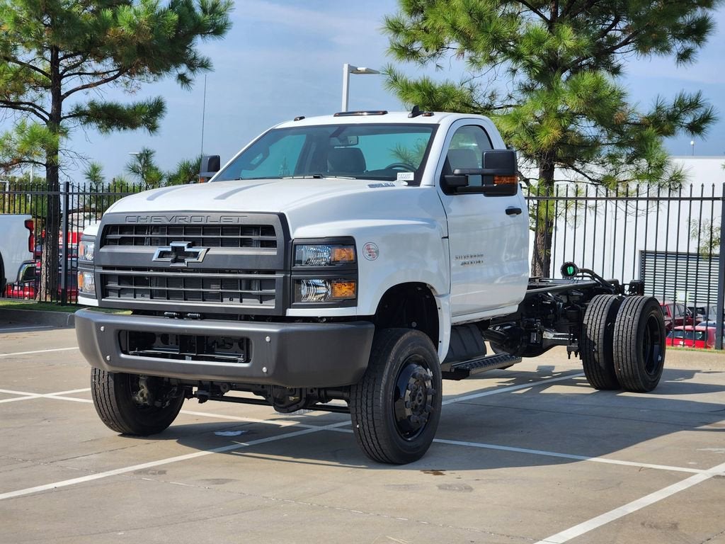 2024 Chevrolet Silverado 4500 HD LT