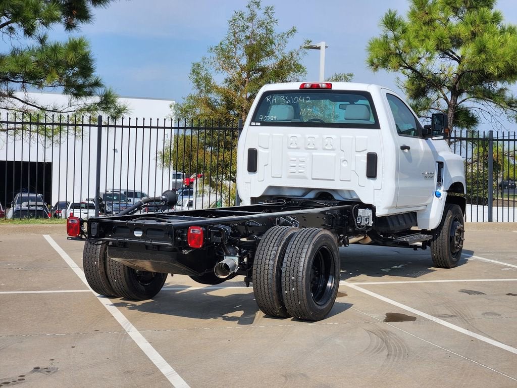 2024 Chevrolet Silverado 4500 HD LT