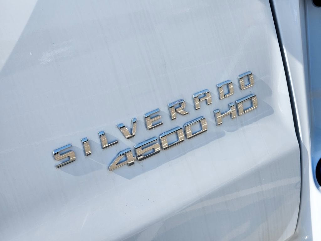 2024 Chevrolet Silverado 4500 HD LT