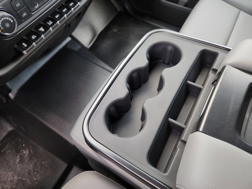 2023 Chevrolet Silverado 6500 HD Work Truck