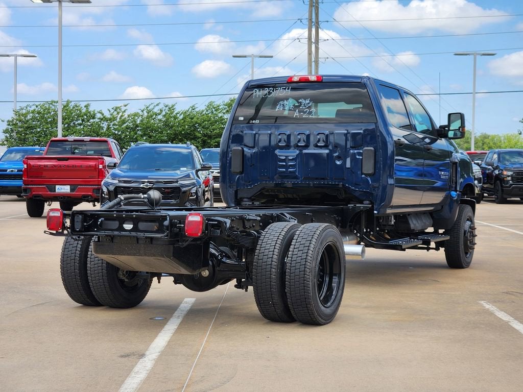 2023 Chevrolet Silverado 6500 HD Work Truck