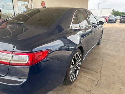 2017 Lincoln Continental Black Label