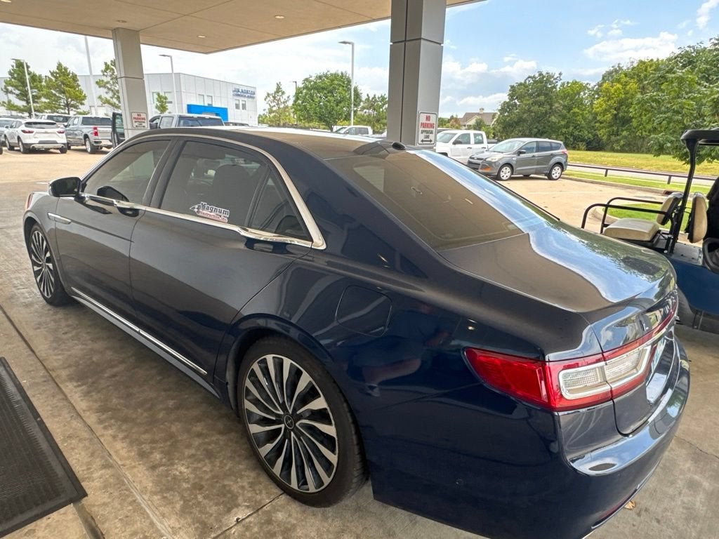 2017 Lincoln Continental Black Label