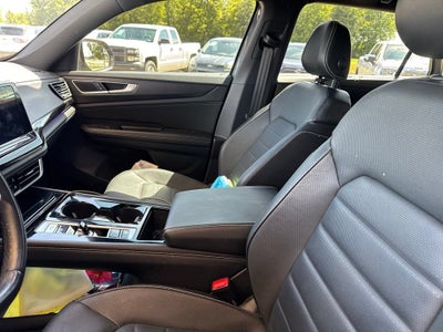 2024 Volkswagen Atlas Cross Sport 2.0T SEL R-Line