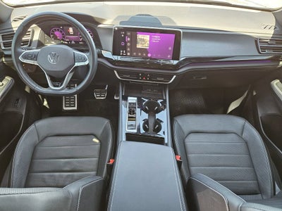 2024 Volkswagen Atlas Cross Sport 2.0T SEL R-Line