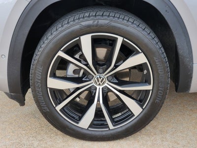 2024 Volkswagen Atlas 2.0T SEL Premium R-Line
