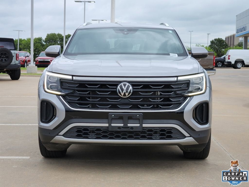 2025 Volkswagen Atlas Cross Sport 2.0T SE w/Technology