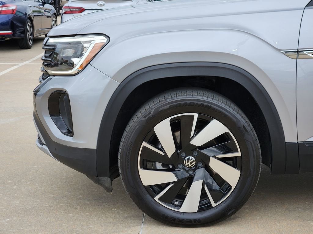 2025 Volkswagen Atlas Cross Sport 2.0T SE w/Technology
