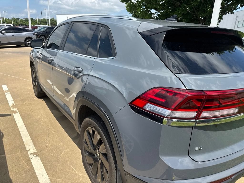2024 Volkswagen Atlas Cross Sport 2.0T SE w/Technology