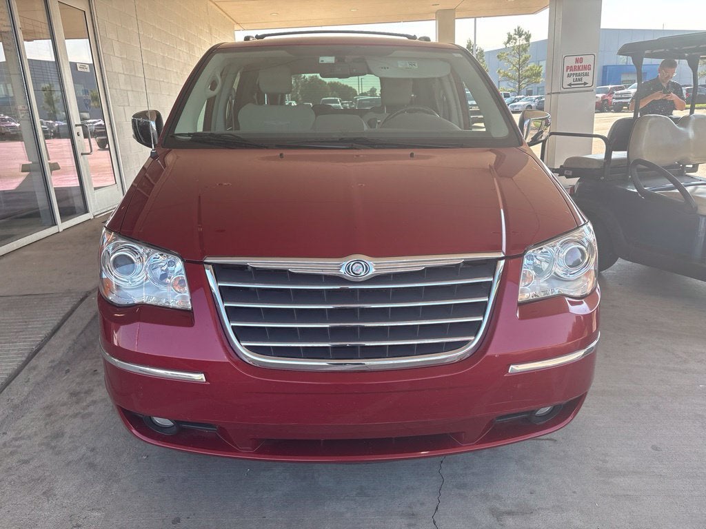 2010 Chrysler Town & Country Limited