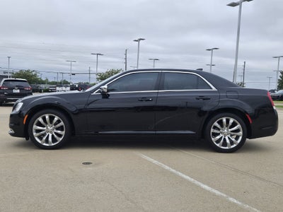 2020 Chrysler 300 Touring