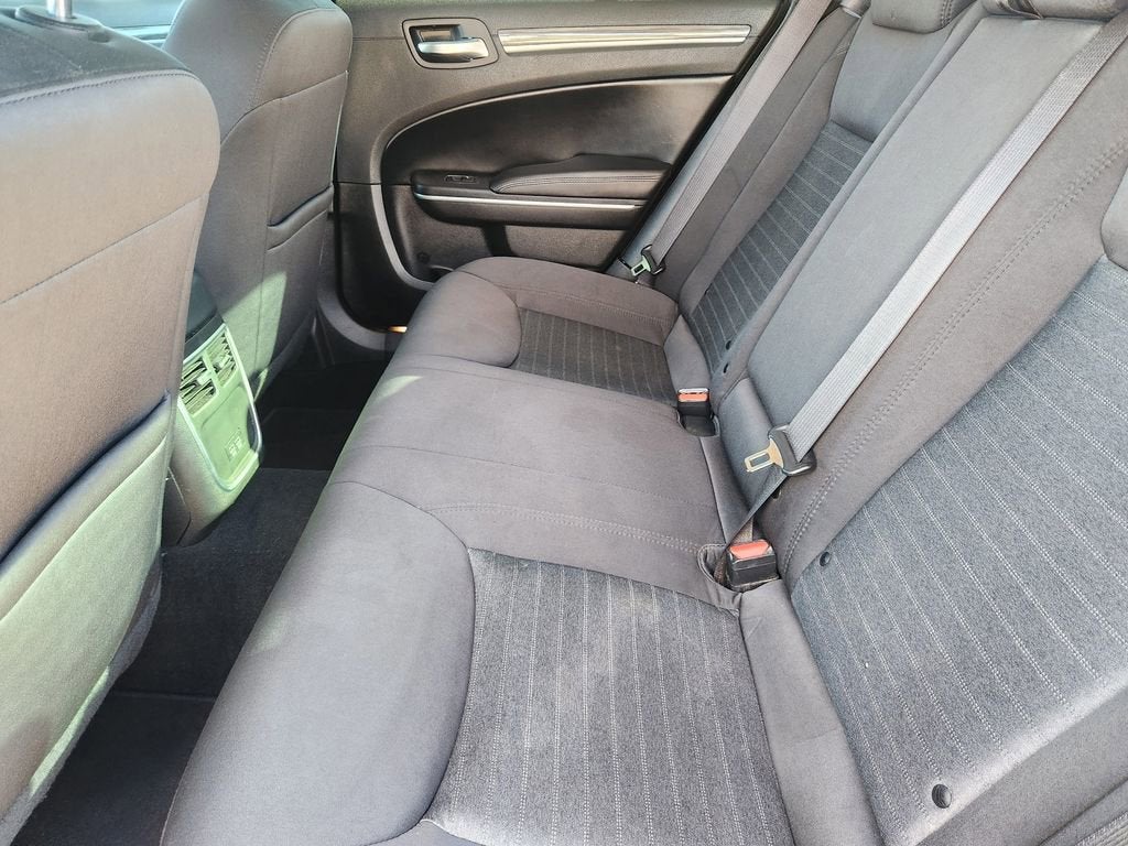 2022 Chrysler 300 Touring