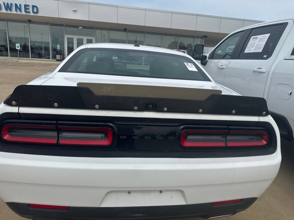 2023 Dodge Challenger SXT