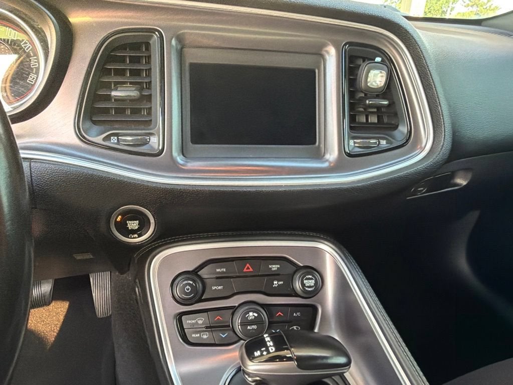 2020 Dodge Challenger SXT